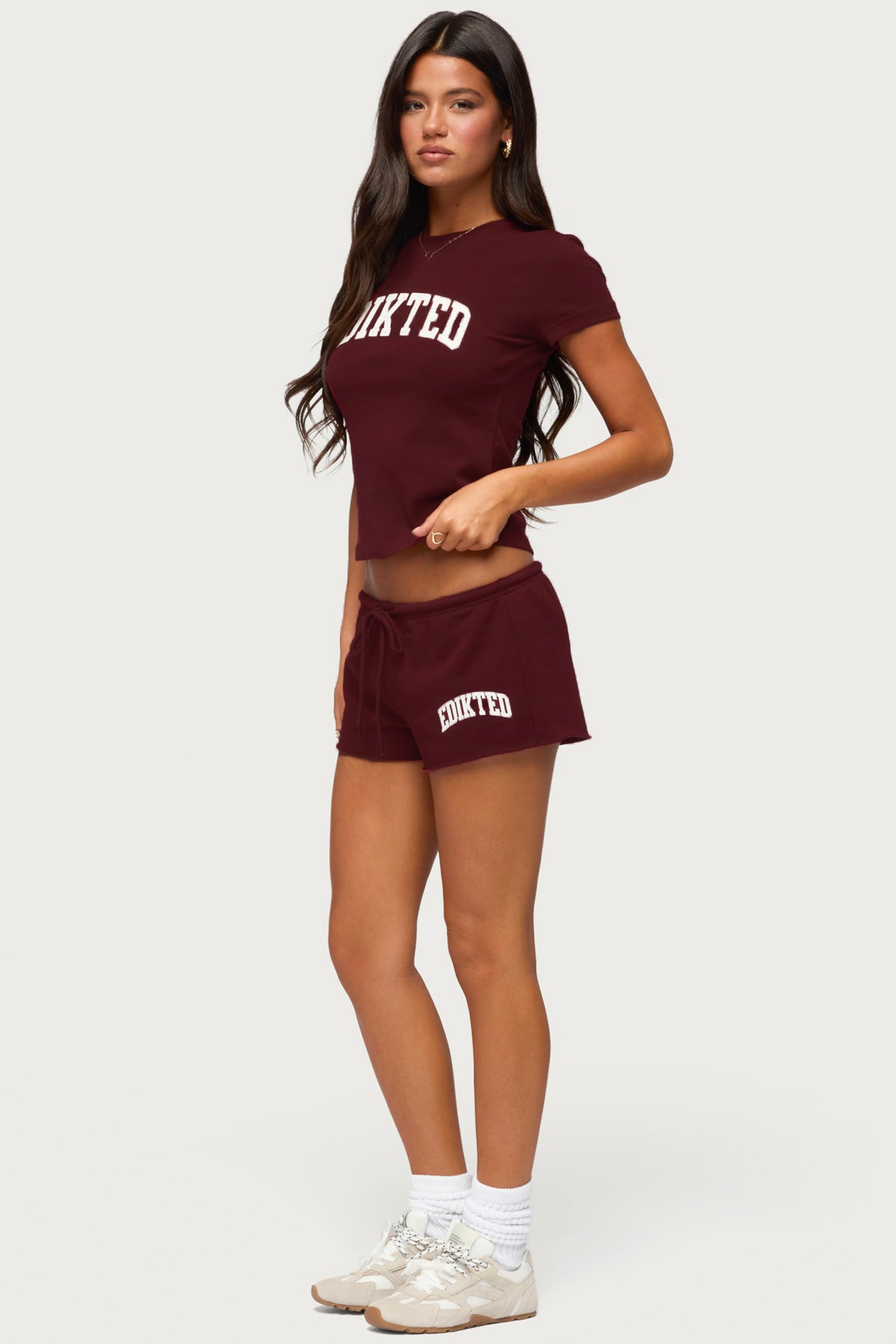 Sporty Babe Edikted T Shirt