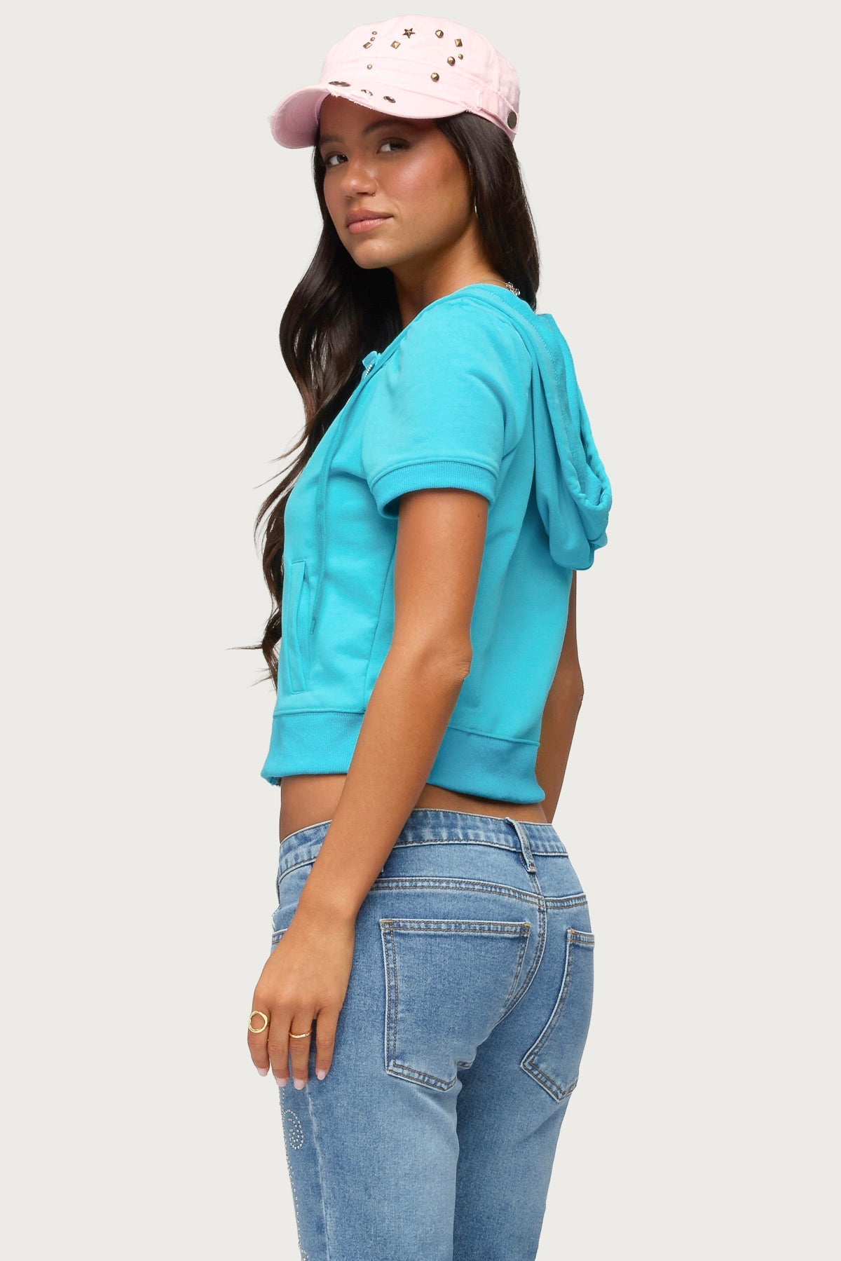 Daisi Short Sleeve Hoodie Top